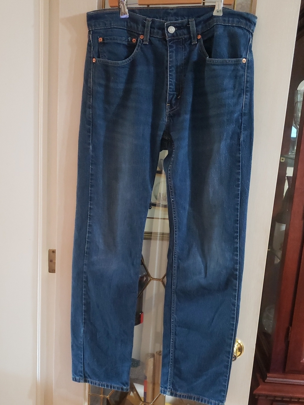 Levi’s 505 34x32 Medium Wash Straight Leg  Men’s Denim Jean 
